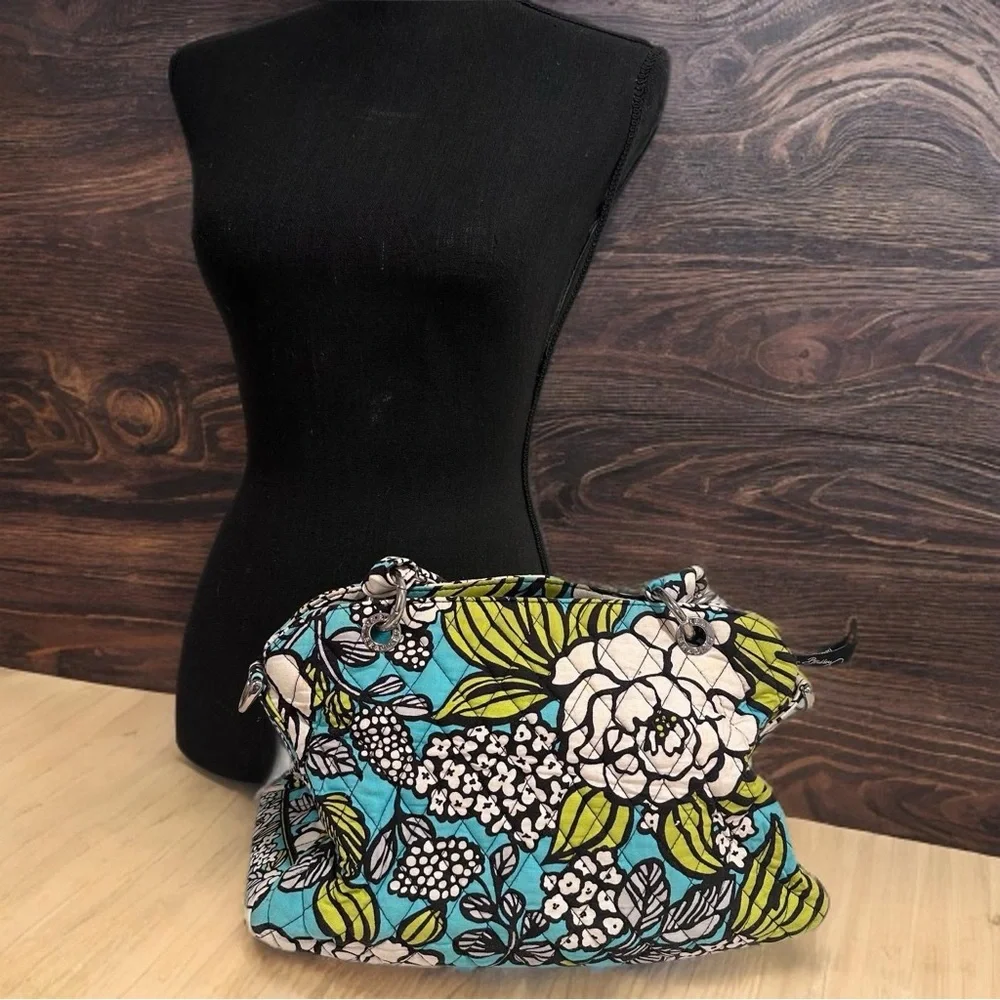 Vera Bradley Medium Tote Purse in Retired Island Blooms Teal Floral Quilted GUC